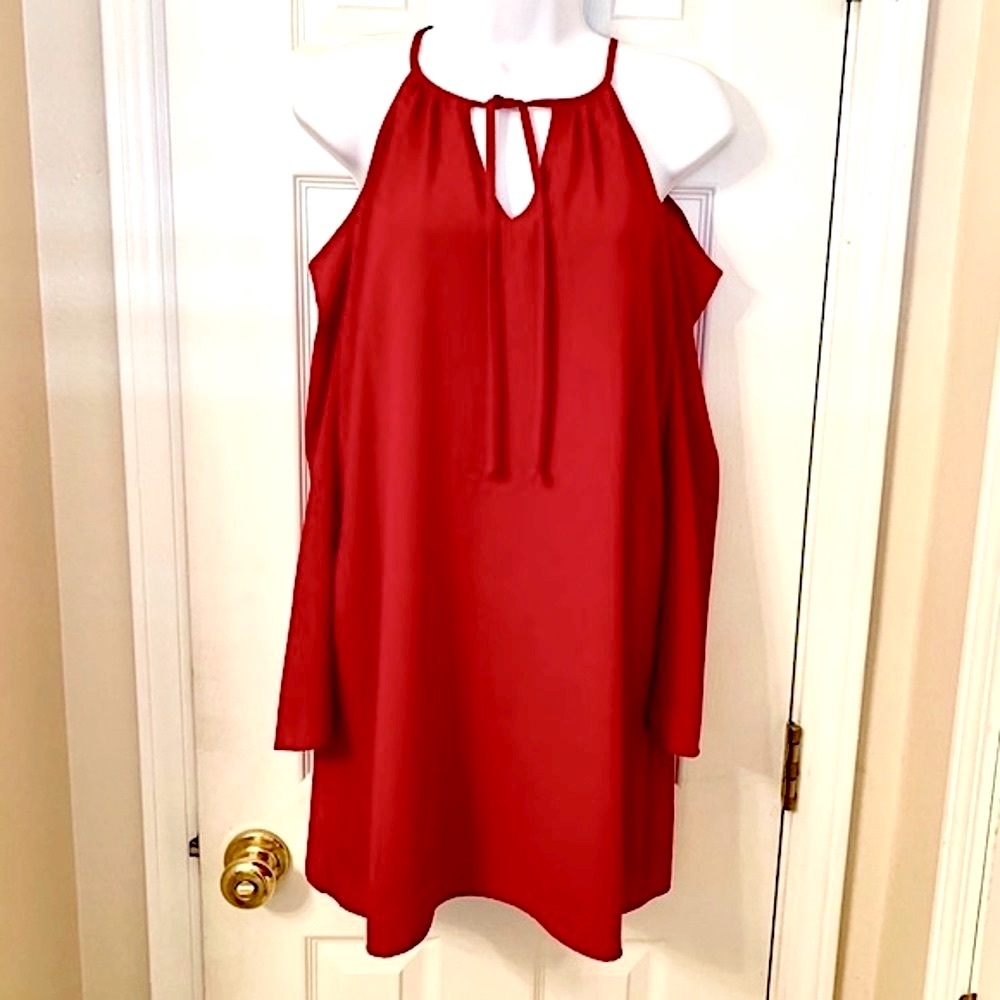 Lulu’s Mabel scarlet cold shoulder tie neck long sleeved dress NWOT XS